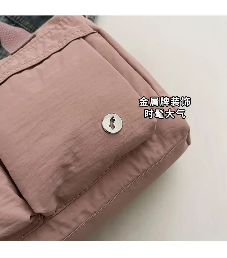 Japanese & Korean Style Lightweight Water-repellent Handbag — feature 4