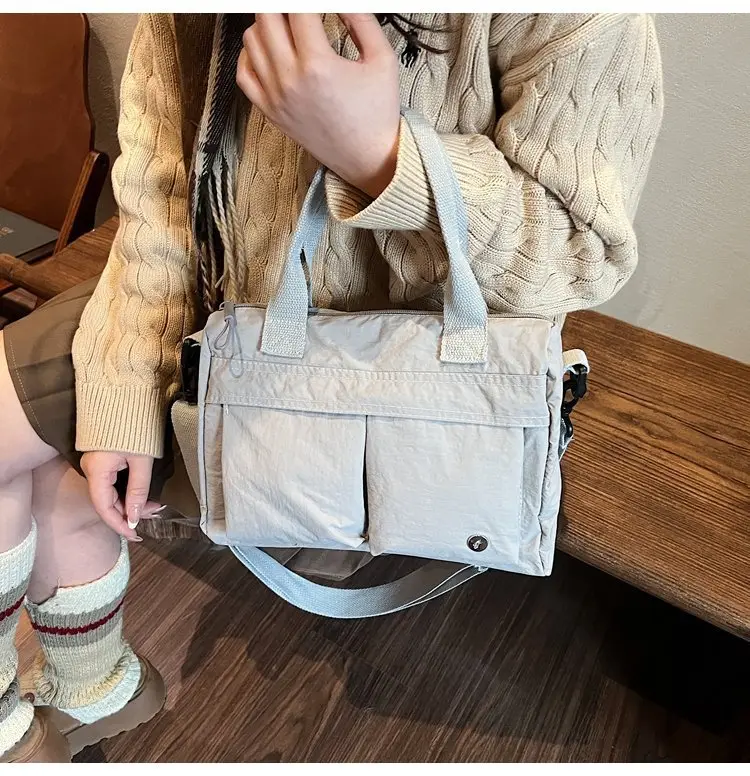 Japanese & Korean Style Lightweight Water-repellent Handbag — feature 44