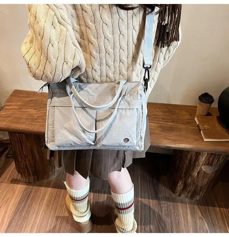 Japanese & Korean Style Lightweight Water-repellent Handbag — feature 49