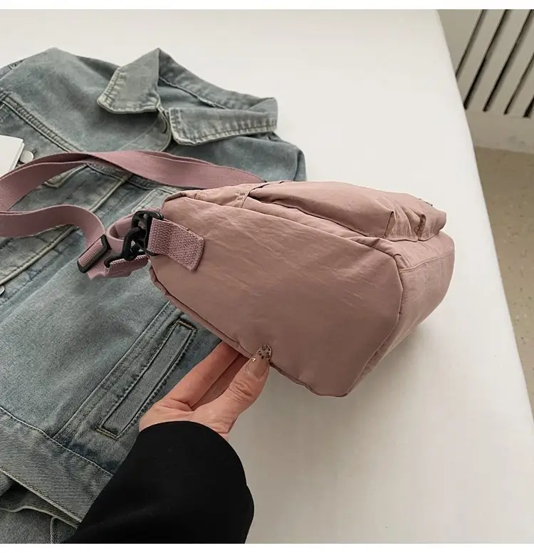 Japanese & Korean Style Lightweight Water-repellent Handbag — feature 86