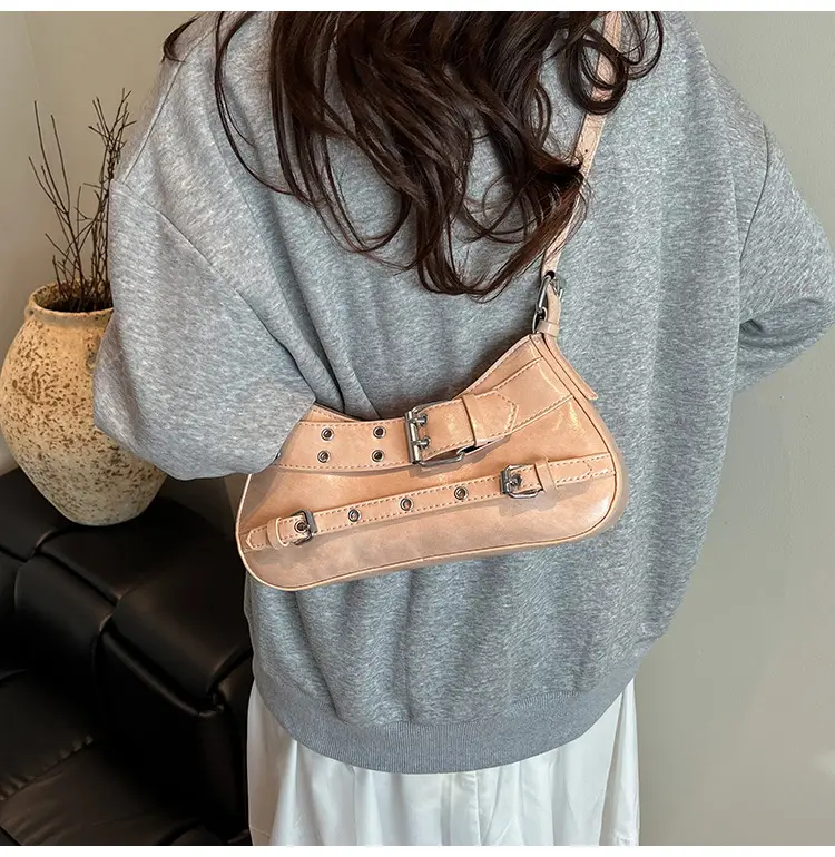 Retro Rivet Shoulder Bag Women Green 2025 — feature 16