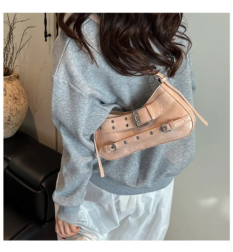 Retro Rivet Shoulder Bag Women Green 2025 — feature 2