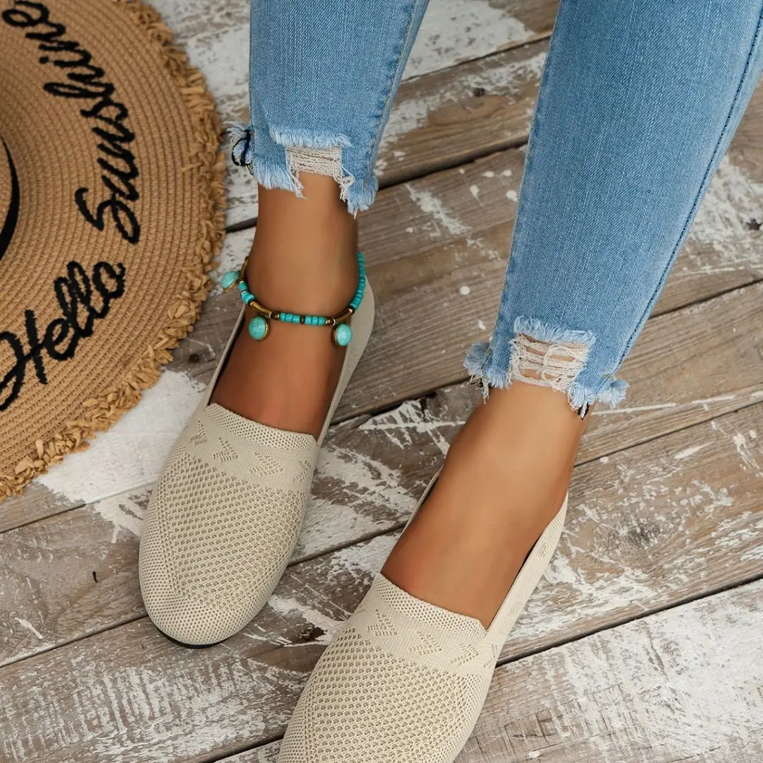 Large Size Women's Fashion Casual Summer New Style Comfortable Breathable Shallow Mouth Flat Casual Slip-On Shoes - Image 2