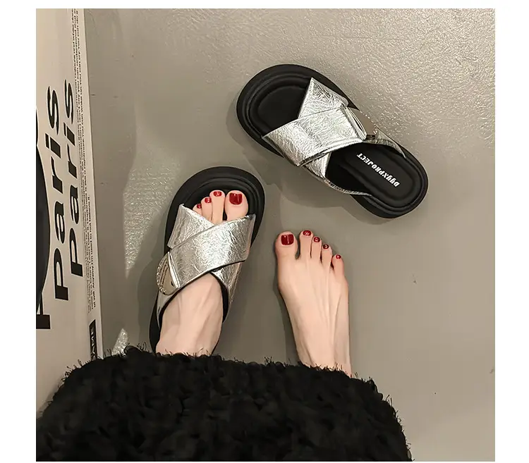 Women's High-rise silver Sandals and Slippers with Thick Bottom for Summer Wearing 2025 New High-end Feeling Small Cross Beach Slides — feature 8