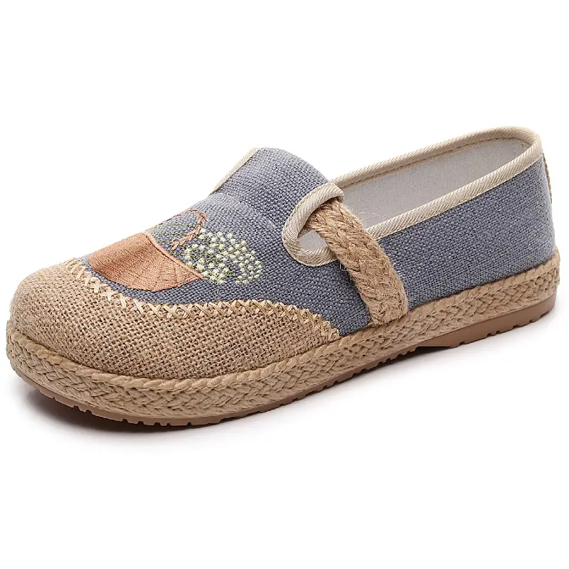 26 Spring/Summer New Embroidered Shoes for Middle-Aged and Elderly Women, Old Beijing Cloth Shoes, Women's Slip-On Non-Slip Lightweight Shoes - Image 14