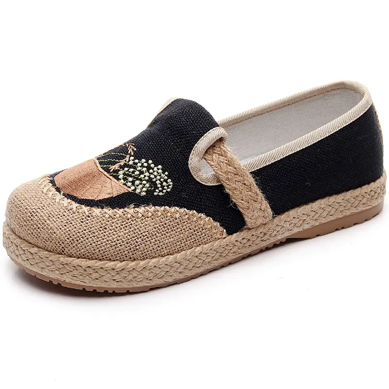 26 Spring/Summer New Embroidered Shoes for Middle-Aged and Elderly Women, Old Beijing Cloth Shoes, Women's Slip-On Non-Slip Lightweight Shoes — feature 20