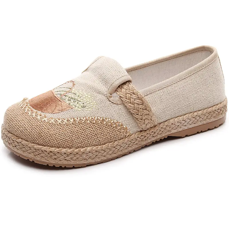 26 Spring/Summer New Embroidered Shoes for Middle-Aged and Elderly Women, Old Beijing Cloth Shoes, Women's Slip-On Non-Slip Lightweight Shoes — feature 22