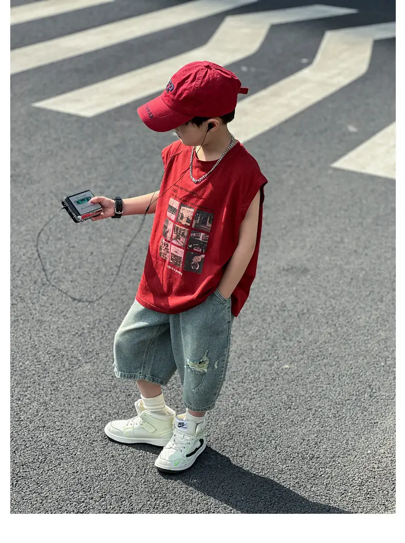 Panda Yuanyuan Red Cotton Summer Vest Large Boys — feature 25