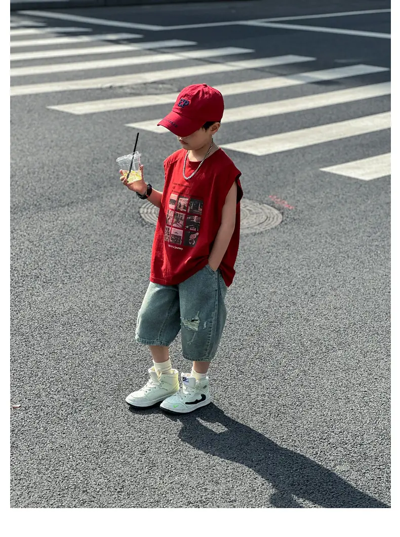 Panda Yuanyuan Red Cotton Summer Vest Large Boys — feature 35