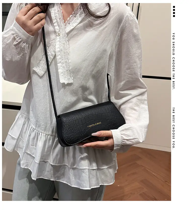 Retro Crossbody Bag Women Brown Croc Texture 2025 — feature 1