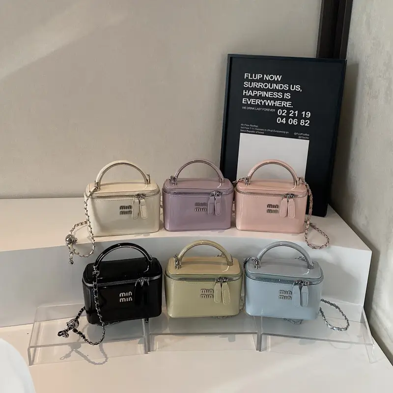 Women's Chain Strap Mini Crossbody Bag Cream - Image 8