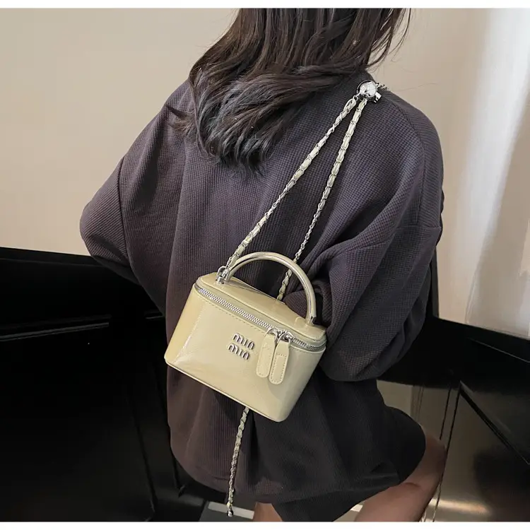 Women's Chain Strap Mini Crossbody Bag Cream — feature 24