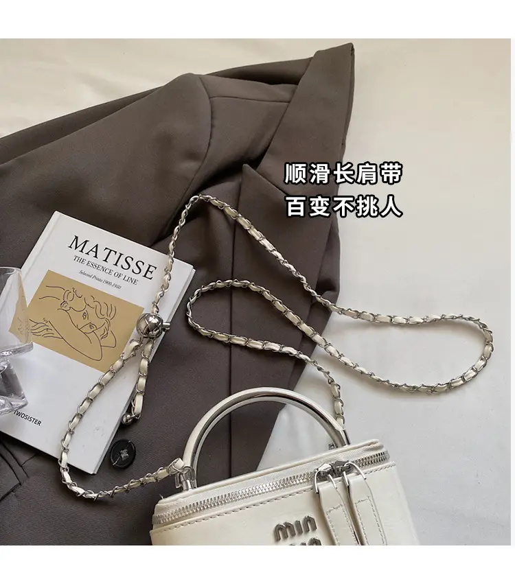 Women's Chain Strap Mini Crossbody Bag Cream — feature 6