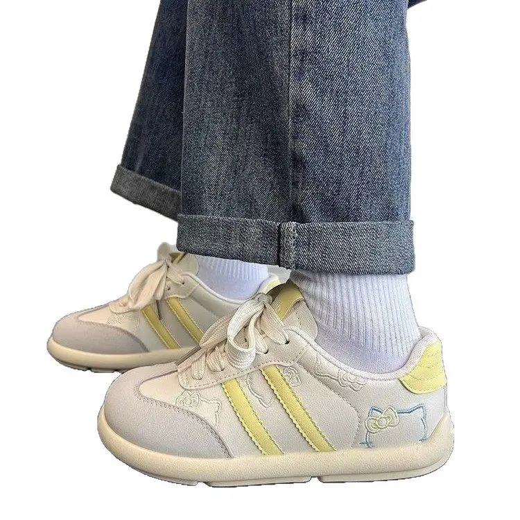 Lightweight and Comfortable White Shoes Women's 2025 New Spring High-value Cute Board Shoes Student All-match Casual Shoes for Women - Image 8