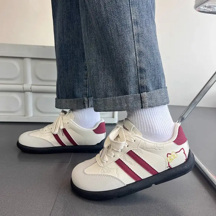 Lightweight and Comfortable White Shoes Women's 2025 New Spring High-value Cute Board Shoes Student All-match Casual Shoes for Women — feature 1