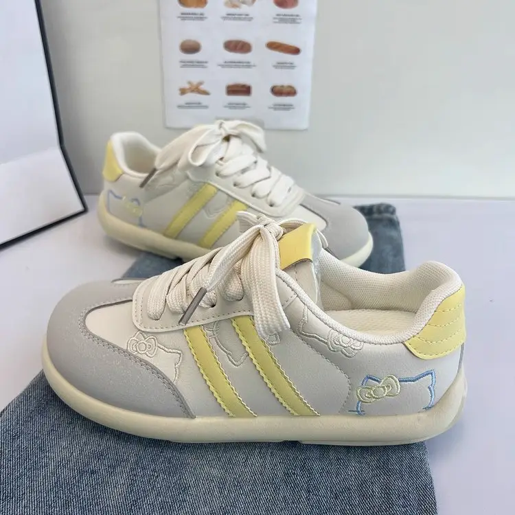 Lightweight and Comfortable White Shoes Women's 2025 New Spring High-value Cute Board Shoes Student All-match Casual Shoes for Women — feature 11