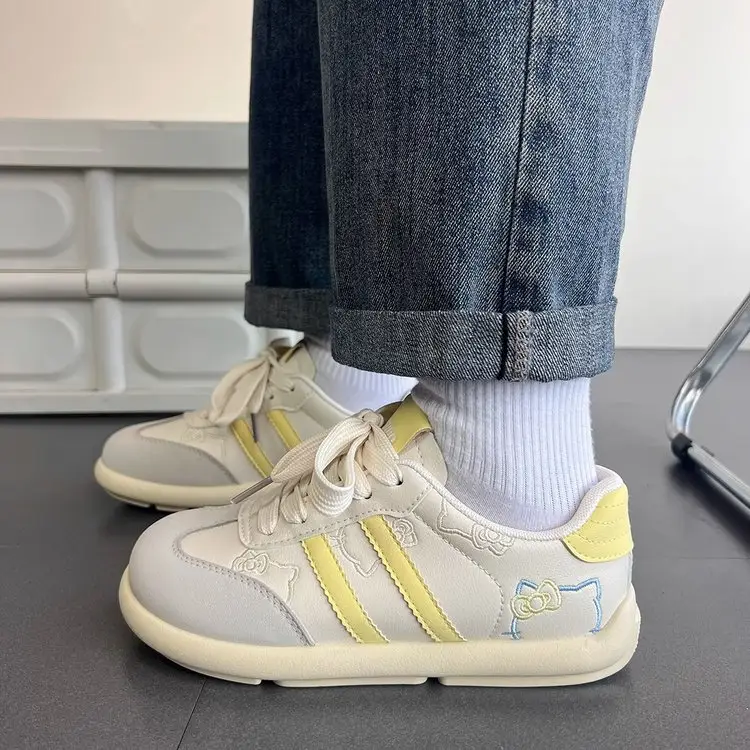 Lightweight and Comfortable White Shoes Women's 2025 New Spring High-value Cute Board Shoes Student All-match Casual Shoes for Women — feature 8