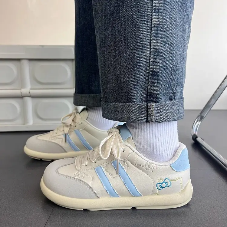 Lightweight and Comfortable White Shoes Women's 2025 New Spring High-value Cute Board Shoes Student All-match Casual Shoes for Women — feature 9