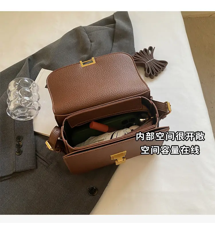 Women's Brown Leather Crossbody Bag with Gold Clasp — feature 9