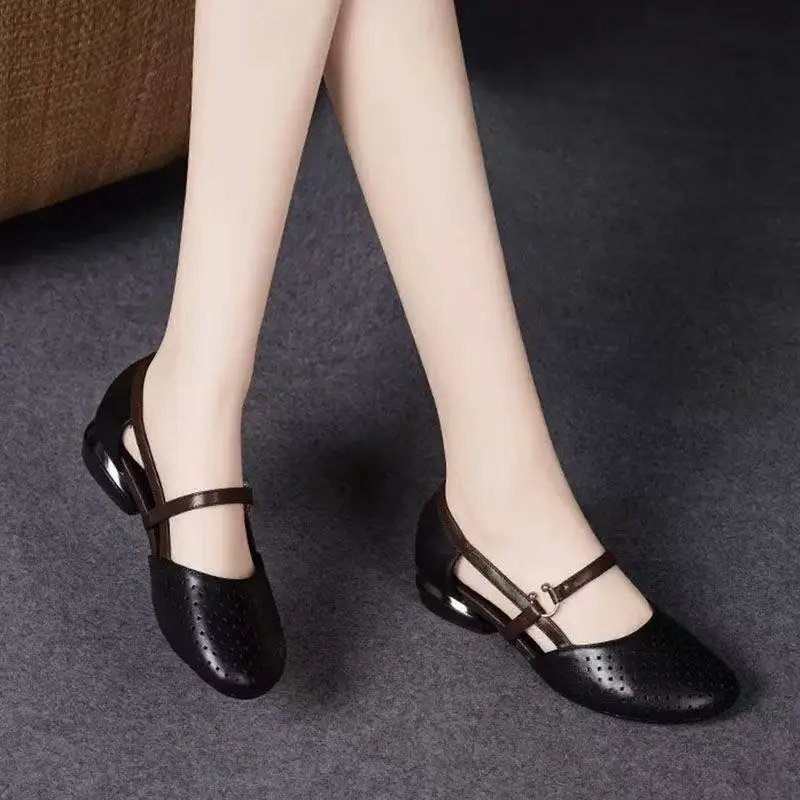 Baotou sandals summer new leather shoes mother shoes round toe mid heel soft bottom non-slip hollow breathable women's hole sandals - Image 3