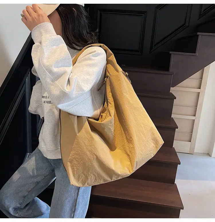 Women's Large Canvas Shoulder Bag Beige 2025 — feature 18