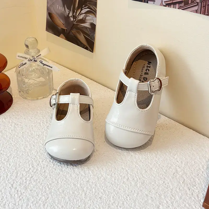 Girls Leather Sandals Spring Autumn Red Baby Shoes - Image 7
