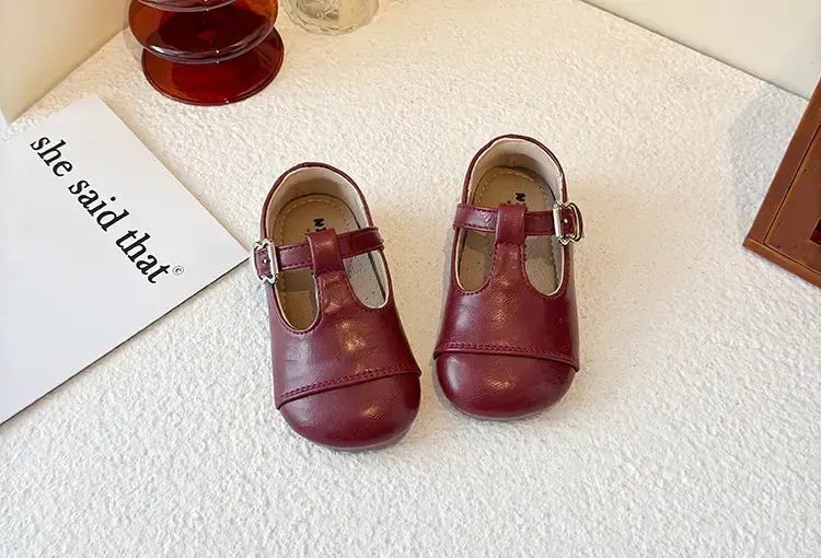Girls Leather Sandals Spring Autumn Red Baby Shoes — feature 4