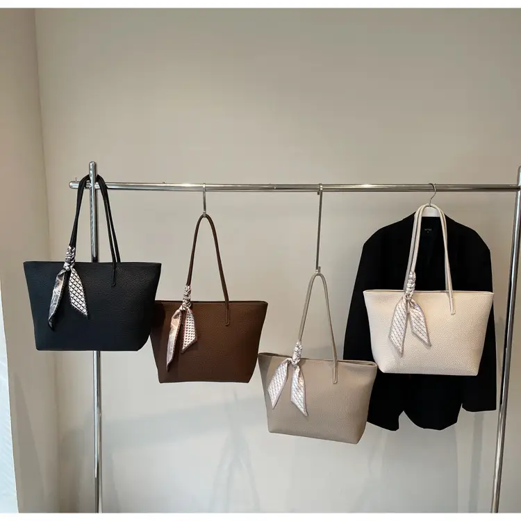 Women's Large Capacity Korean Style Tote Bag Beige — feature 14