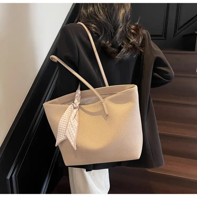 Women's Large Capacity Korean Style Tote Bag Beige — feature 17