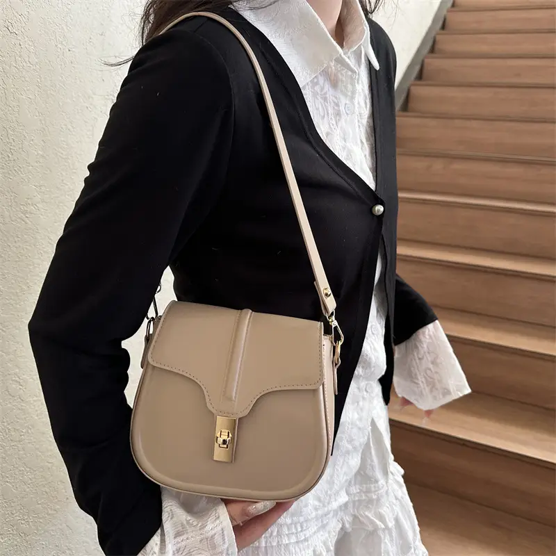 White Saddle Shoulder Bag for Women