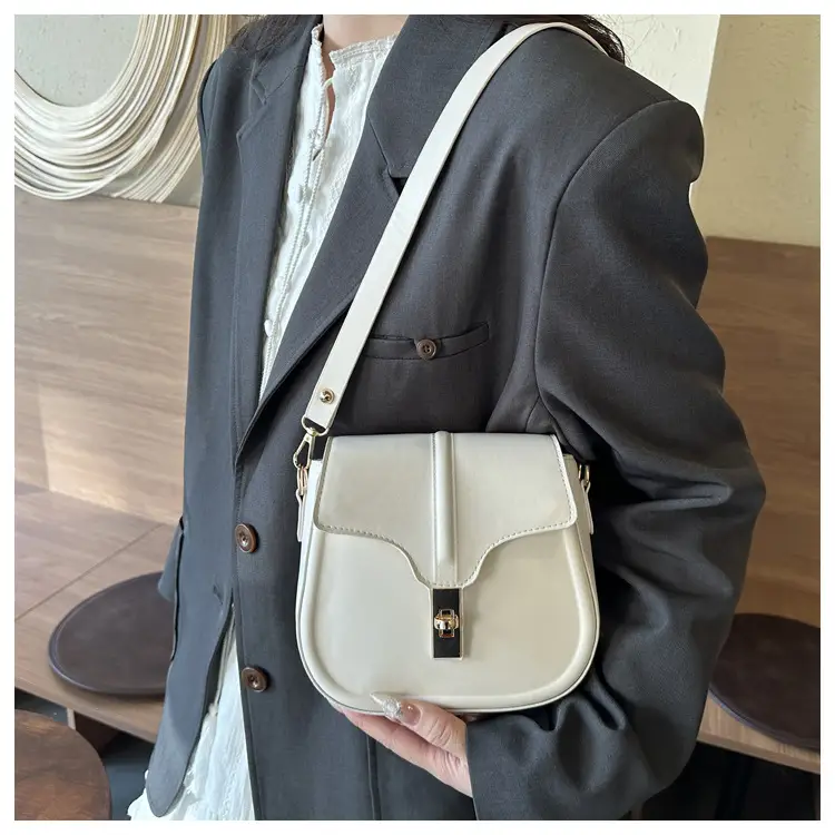 White Saddle Shoulder Bag for Women — feature 22