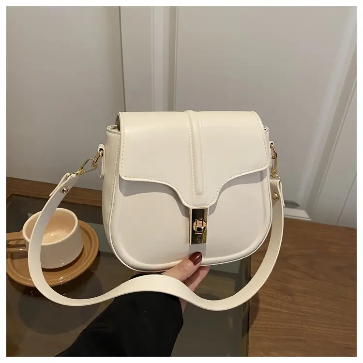 White Saddle Shoulder Bag for Women — feature 27