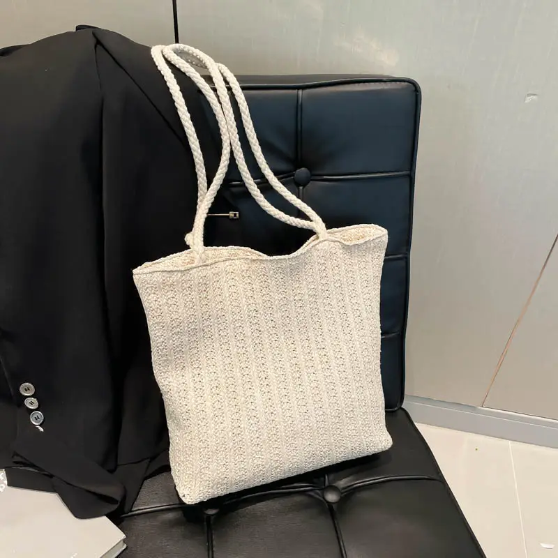 Women's Pastoral Net Red Woven Shoulder Bag Spring Straw Tote - Image 3