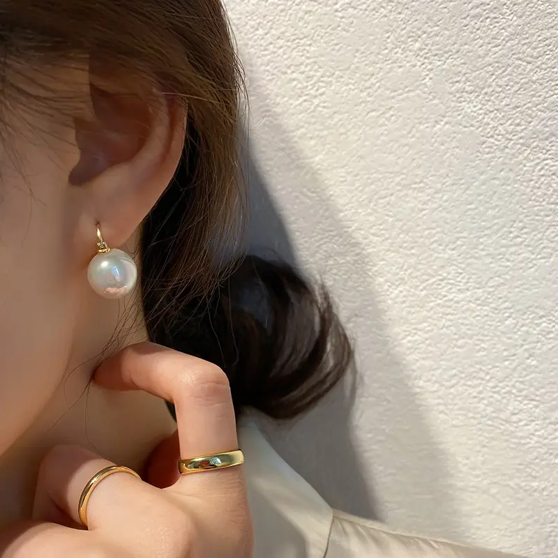 Pearl French Earrings Light Luxury Elegant — feature 8