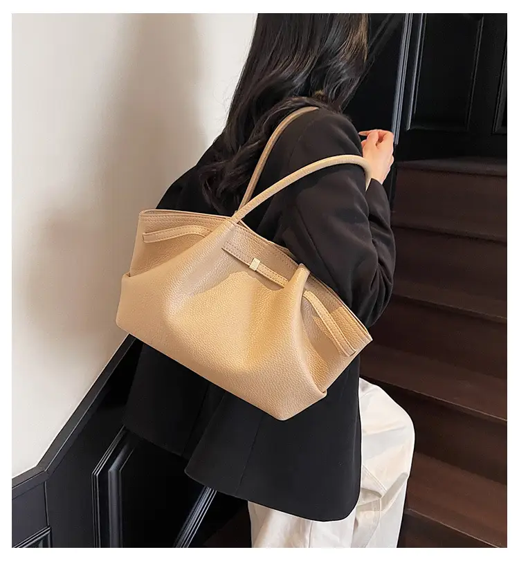 Red Leather Shoulder Bag with Logo Print for Women — feature 3