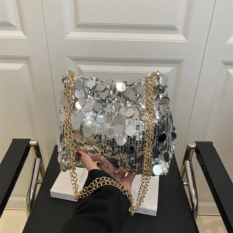 High-End Silver Sequin Crossbody Bag for Women - Image 7