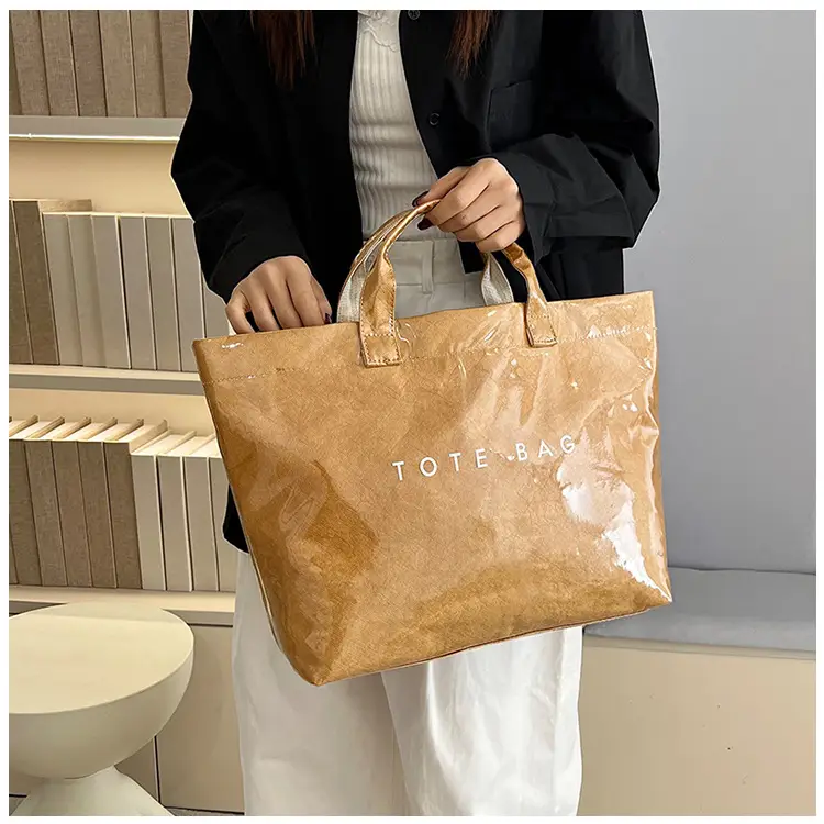 Transparent Waterproof Jelly Bag for Work Commute — feature 10