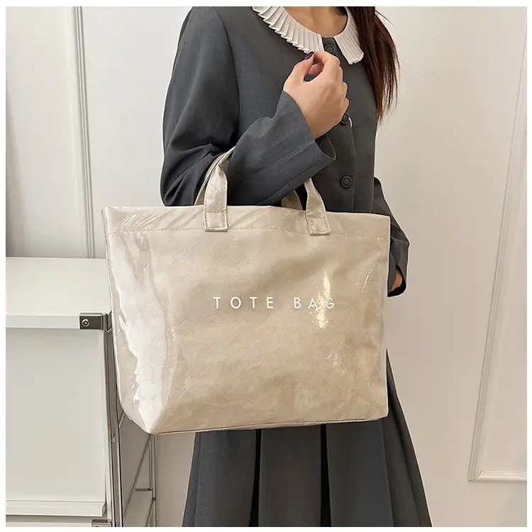 Transparent Waterproof Jelly Bag for Work Commute — feature 12