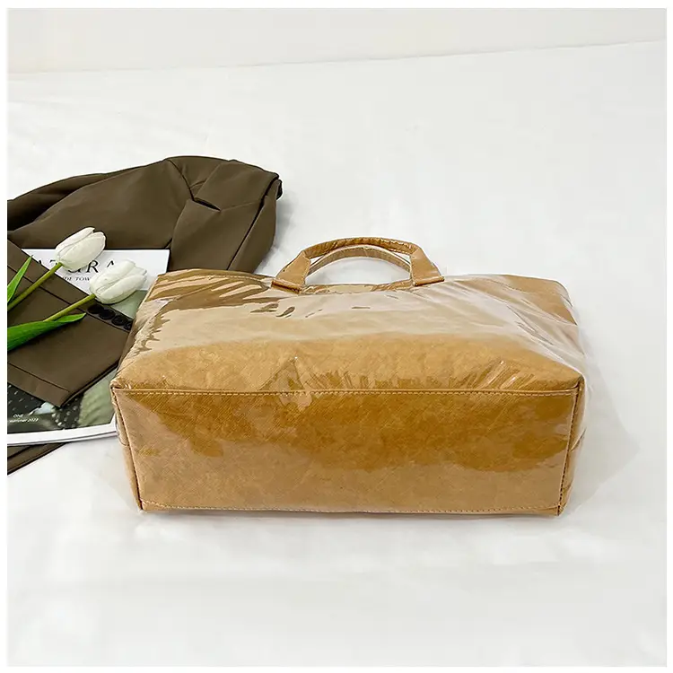Transparent Waterproof Jelly Bag for Work Commute — feature 18