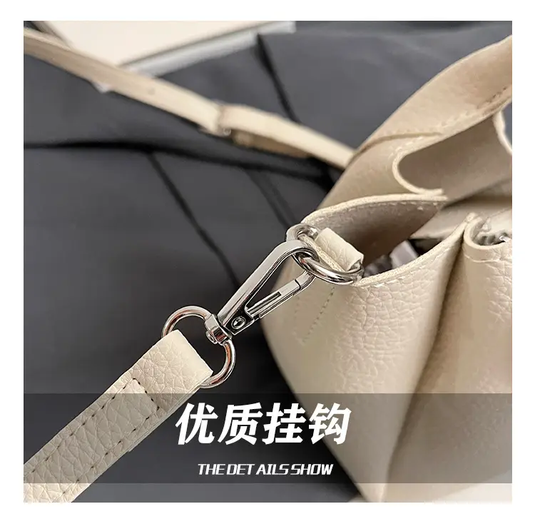 Women's Cream Teddy Bear Crossbody Bag 2025 — feature 9