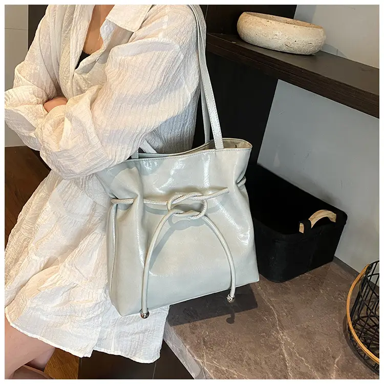 Brown Crossbody Bag for Women 2025 Fashion — feature 9