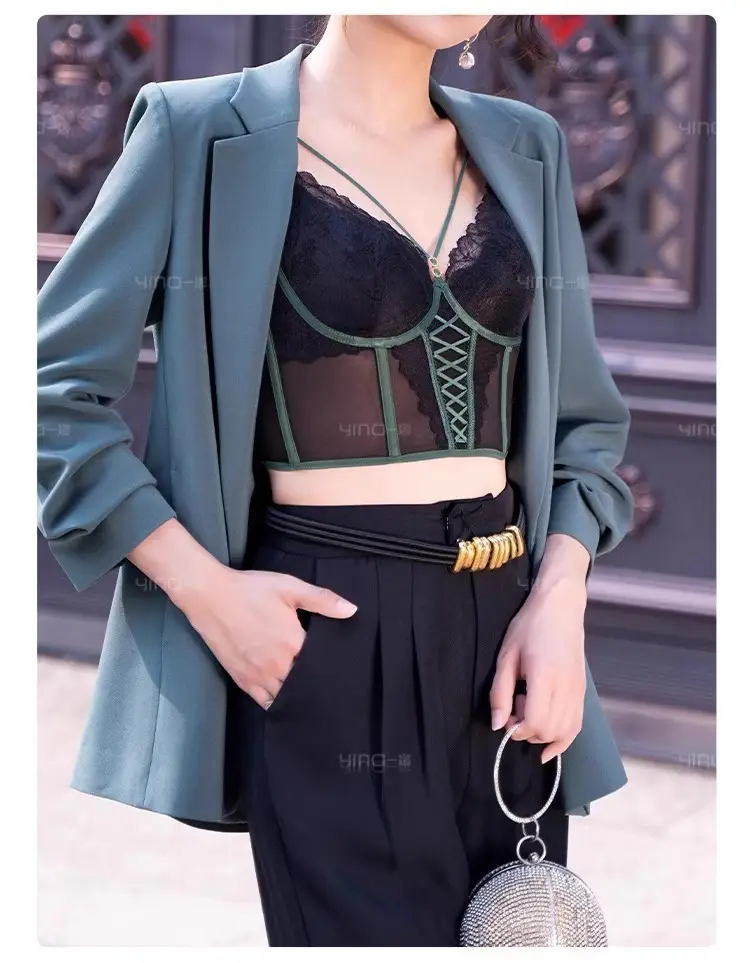 Yina Push-Up Bra for Large Busts to Appear Smaller — feature 13