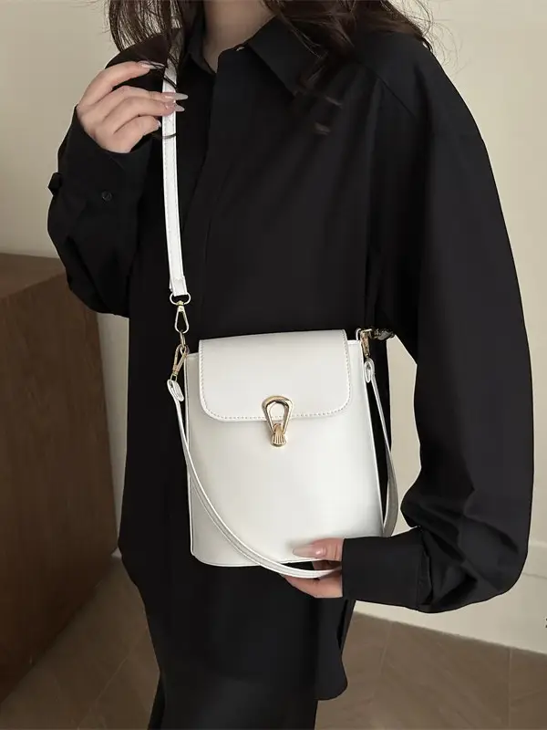 Brown Leather Bucket Bag for Women 2025 - Image 9