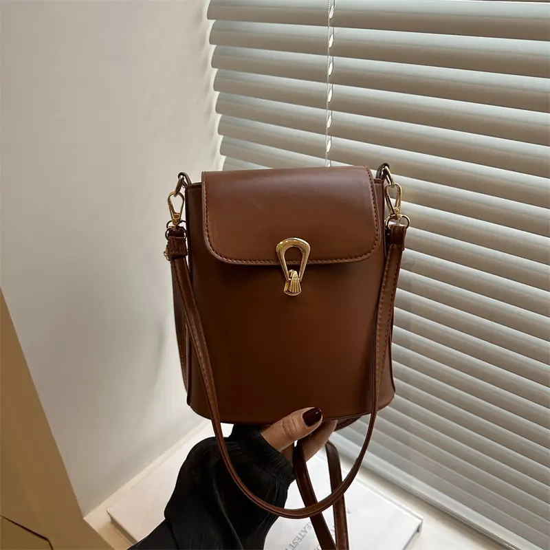 Brown Leather Bucket Bag for Women 2025 - Image 4