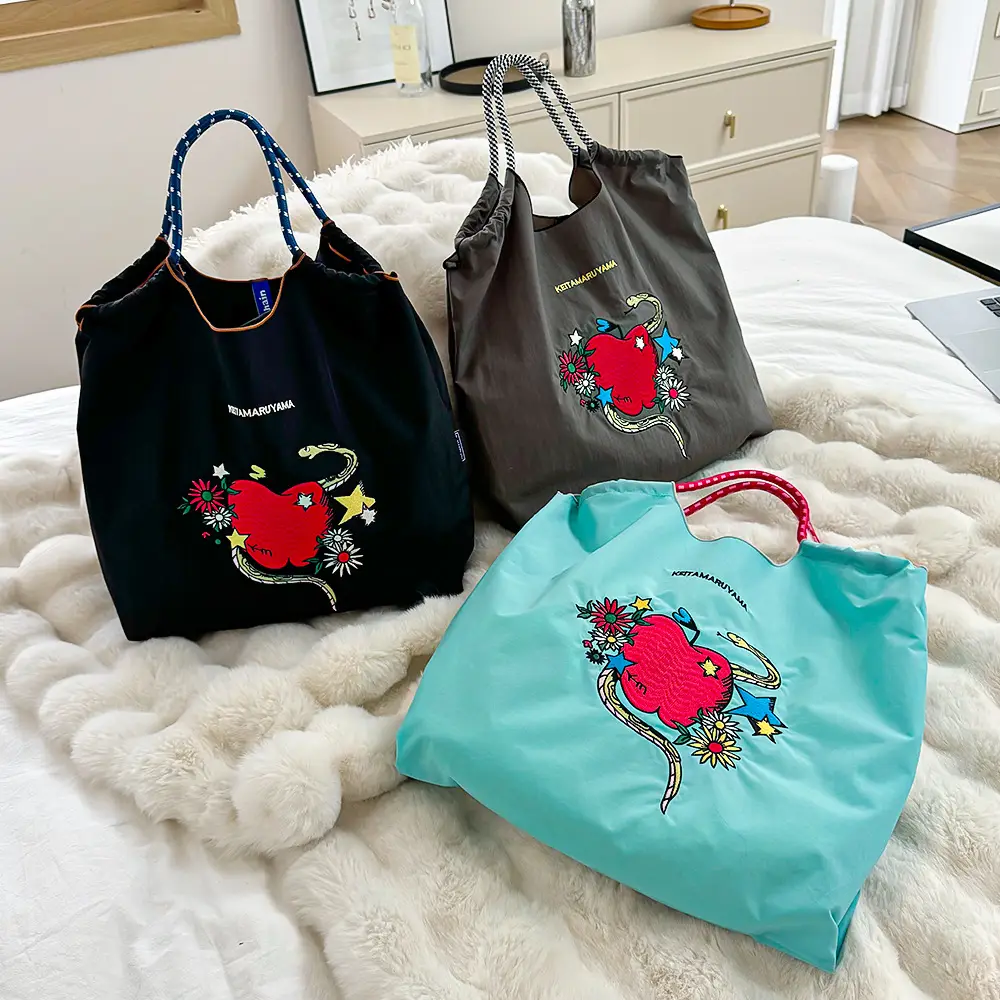 2025 Snake Embroidered Cartoon Bags Large Capacity — feature 3