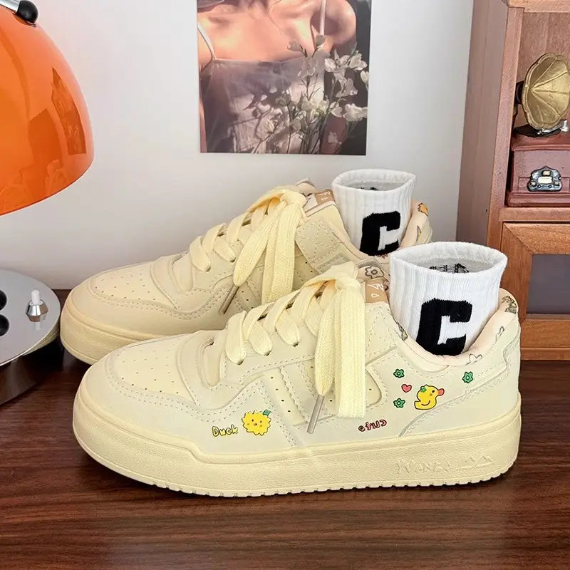 Women's Yellow C-Print Thick Sneakers 2025 Spring — feature 5