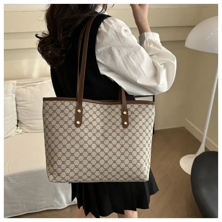 Women's Cross-border Patterned Shoulder Bag 2025 Spring — feature 1