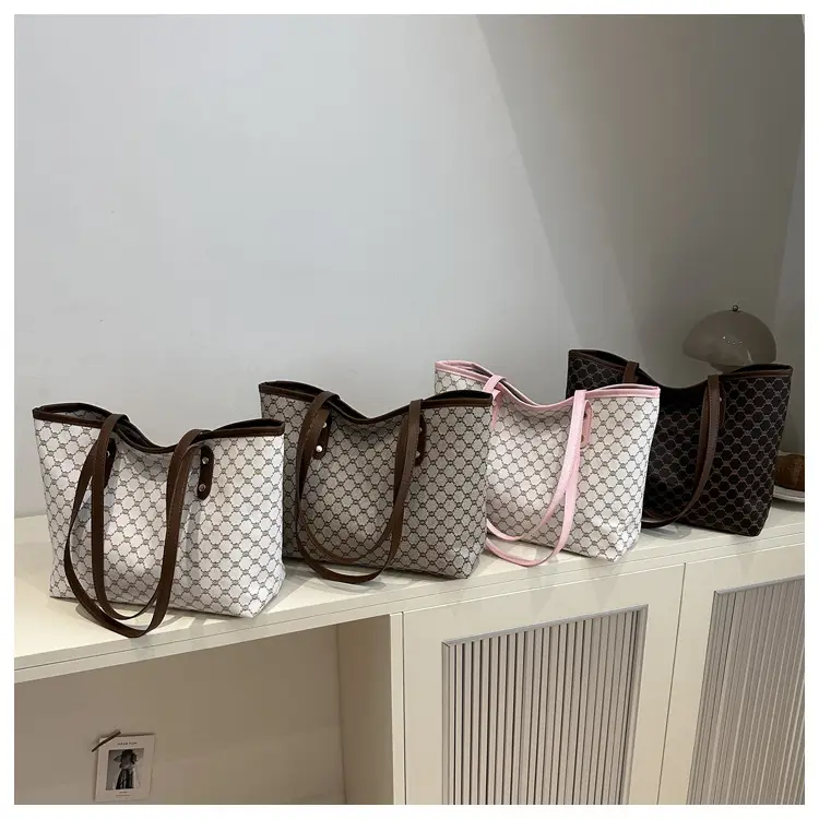 Women's Cross-border Patterned Shoulder Bag 2025 Spring — feature 12