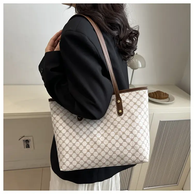 Women's Cross-border Patterned Shoulder Bag 2025 Spring — feature 20