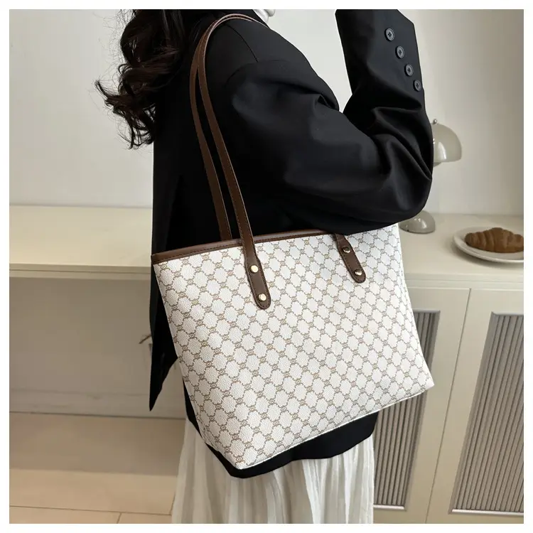 Women's Cross-border Patterned Shoulder Bag 2025 Spring — feature 23